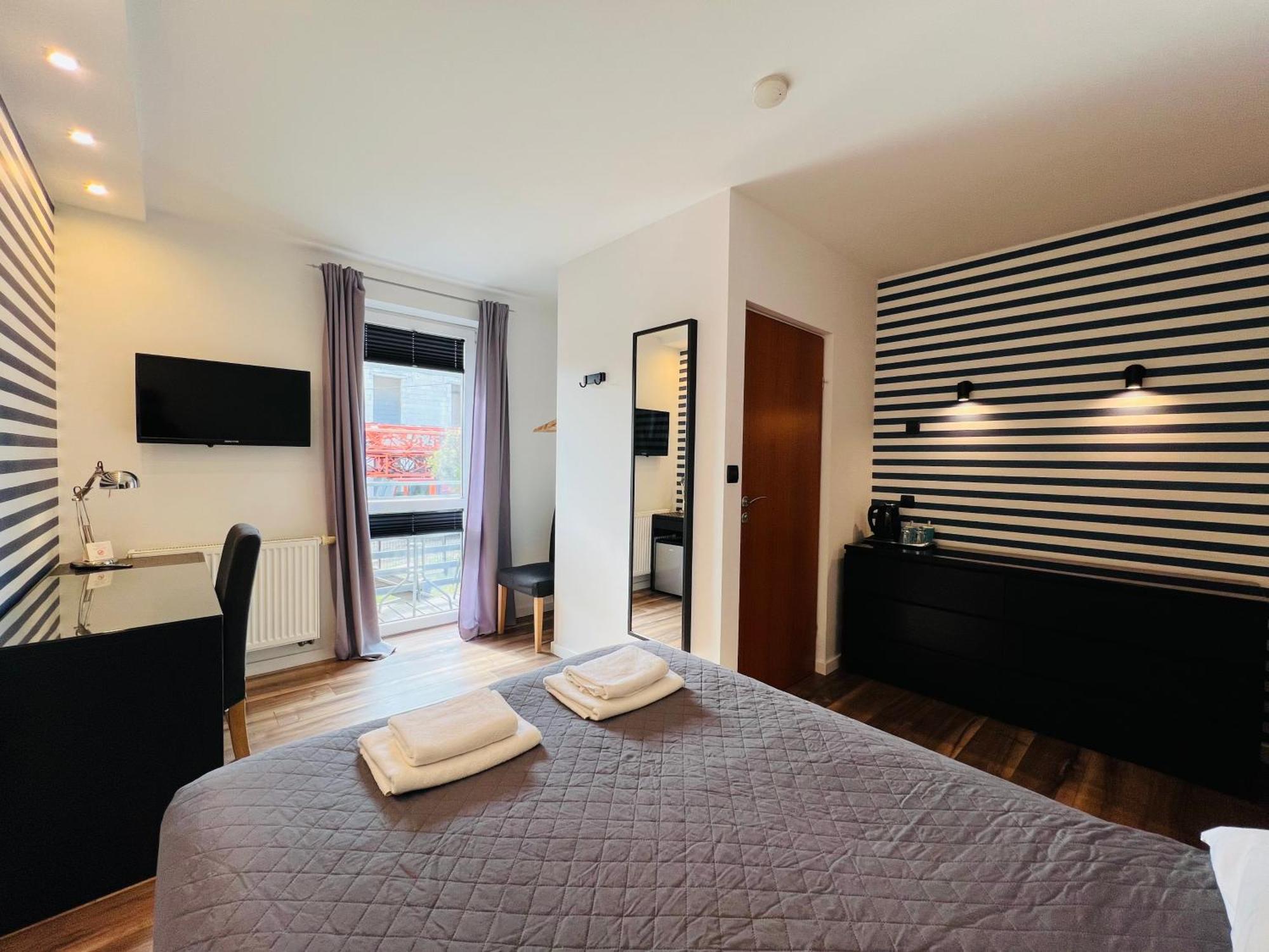 Miramar Pensjonat- Adults Only -Kuchnia, Parking-Grupa Hotelowa Plazowelove كرينيتا مورسكا المظهر الخارجي الصورة